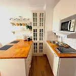 Апартаменти Evans Realty Co Estudio En La Playa Y Piscina